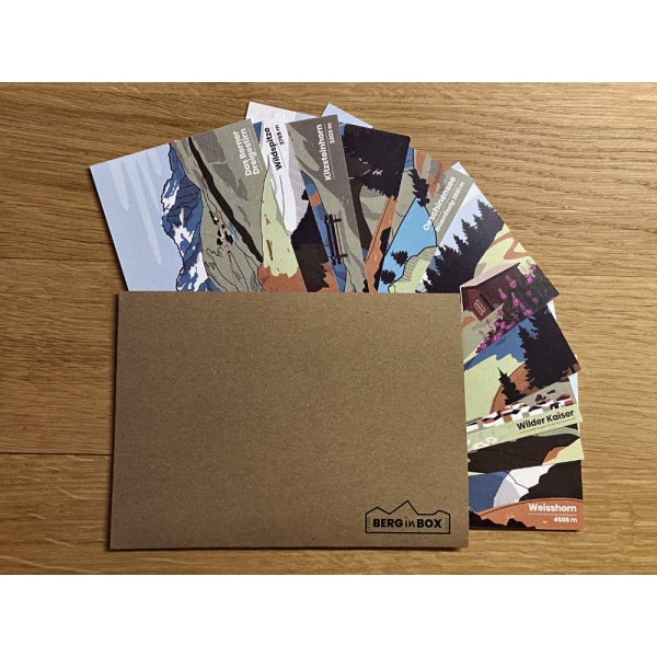 20 postkaarten van diverse Berg in Box modellen