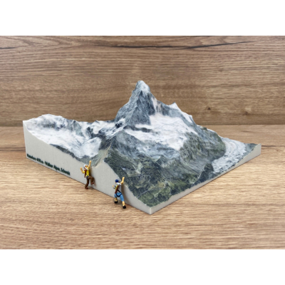 Matterhorn 4478 m • Walliser Alpen, Zwitserland Matterhorn 4478 m • Walliser Alpen, Zwitserland